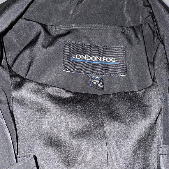 London Fog Black Winter coat with hood and gloves - Picture 2 of 4